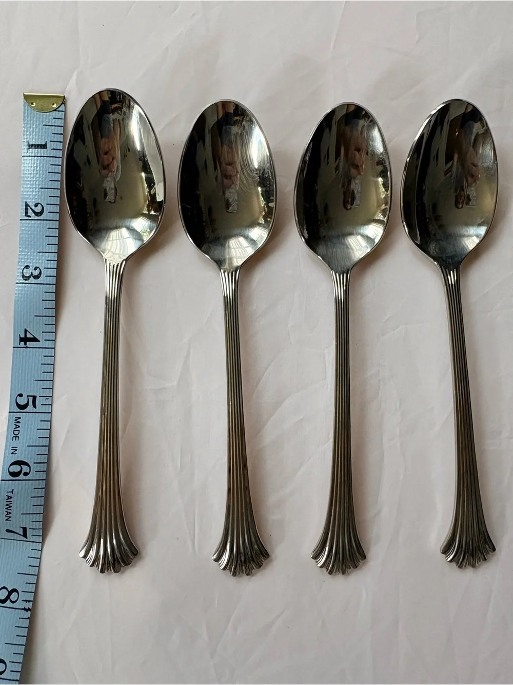 8 Vintage Wallace Tiara Discontinued Oval Soup Spoons